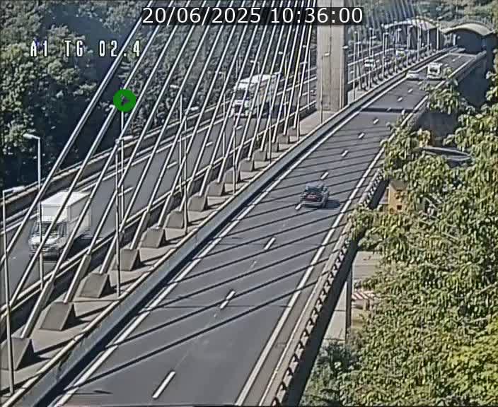 <h2>Traffic live webcam Luxembourg Sandweiler - A1 direction Luxembourg-ville - BK 2.4</h2>