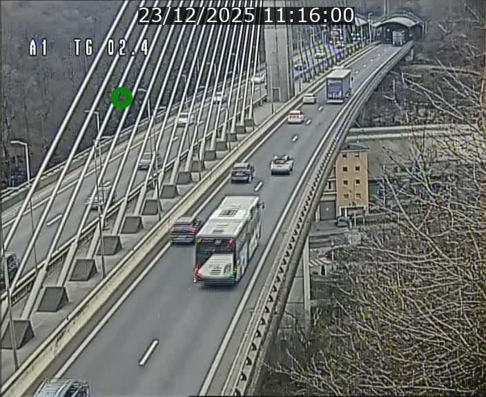 Traffic live webcam Luxembourg Sandweiler - A1 direction Luxembourg-ville - BK 2.4