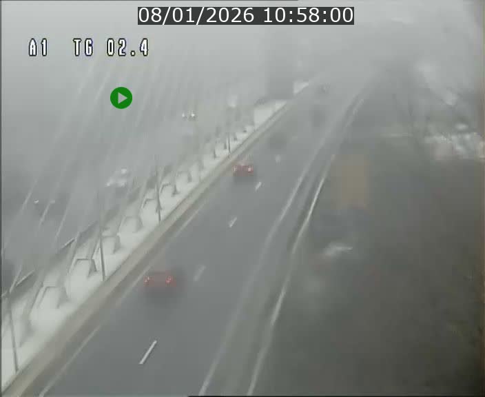 Traffic live webcam Luxembourg Sandweiler - A1 direction Luxembourg-ville - BK 2.4