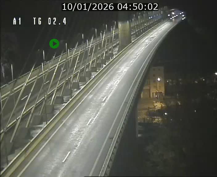 Traffic live webcam Luxembourg Sandweiler - A1 direction Luxembourg-ville - BK 2.4