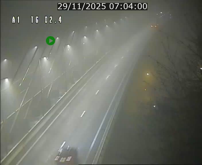 <h2>Traffic live webcam Luxembourg Sandweiler - A1 direction Luxembourg-ville - BK 2.4</h2>