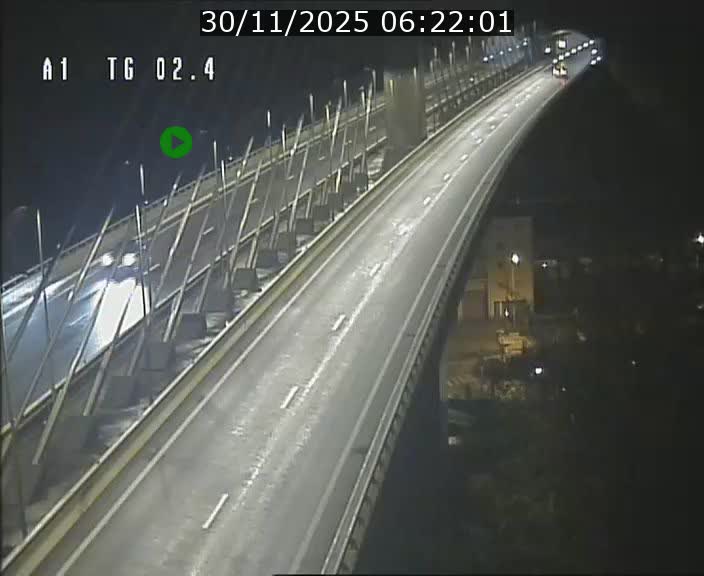 <h2>Traffic live webcam Luxembourg Sandweiler - A1 direction Luxembourg-ville - BK 2.4</h2>