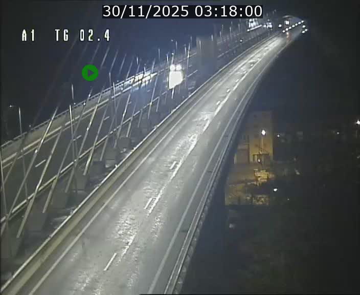 <h2>Traffic live webcam Luxembourg Sandweiler - A1 direction Luxembourg-ville - BK 2.4</h2>