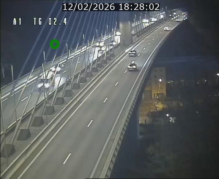 <h2>Traffic live webcam Luxembourg Sandweiler - A1 direction Luxembourg-ville - BK 2.4</h2>