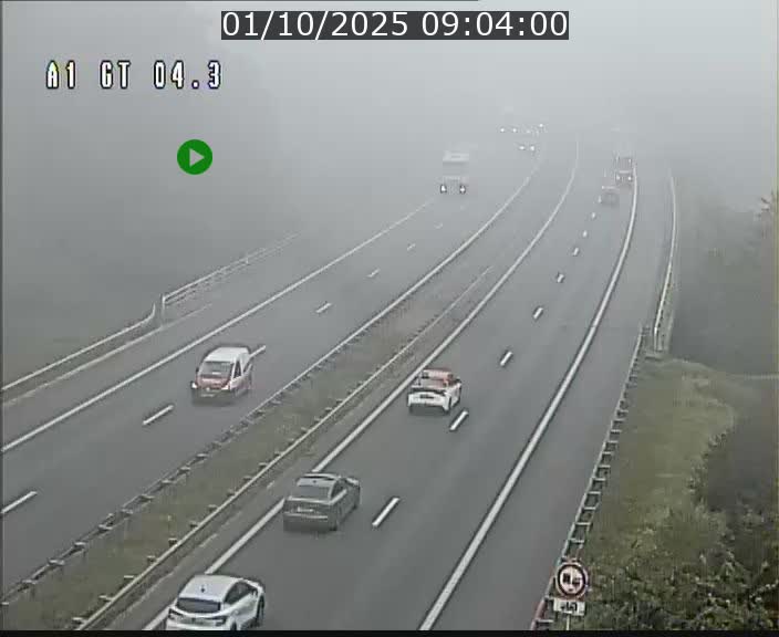 <h2>Traffic live webcam Luxembourg Itzig - A1 direction Sandweiler - BK 4.3</h2>