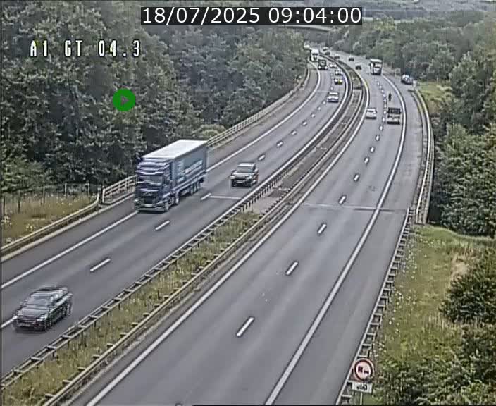 Traffic live webcam Luxembourg Itzig - A1 direction Sandweiler - BK 4.3
