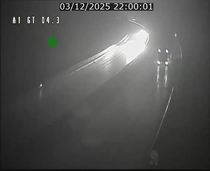 <h2>Traffic live webcam Luxembourg Itzig - A1 direction Sandweiler - BK 4.3</h2>