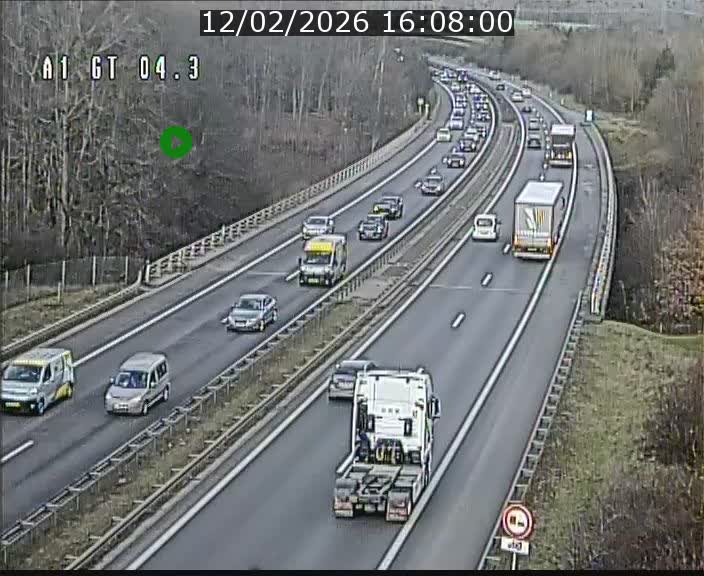 <h2>Traffic live webcam Luxembourg Itzig - A1 direction Sandweiler - BK 4.3</h2>