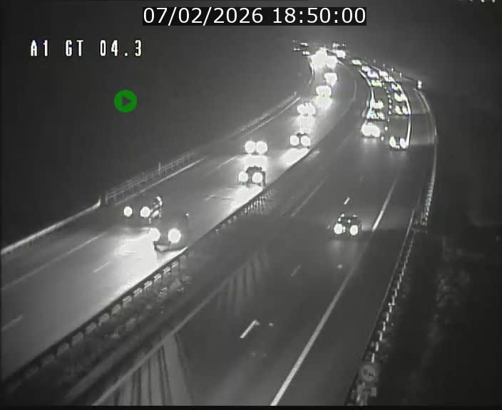 <h2>Traffic live webcam Luxembourg Itzig - A1 direction Sandweiler - BK 4.3</h2>