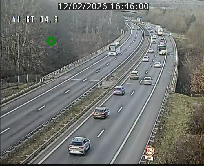 <h2>Traffic live webcam Luxembourg Itzig - A1 direction Sandweiler - BK 4.3</h2>