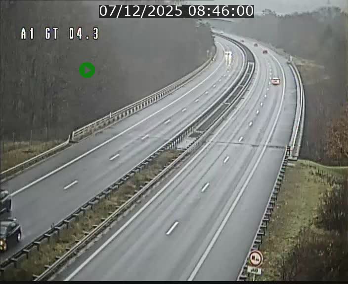 <h2>Traffic live webcam Luxembourg Itzig - A1 direction Sandweiler - BK 4.3</h2>