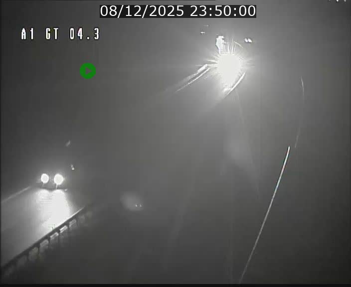 <h2>Traffic live webcam Luxembourg Itzig - A1 direction Sandweiler - BK 4.3</h2>