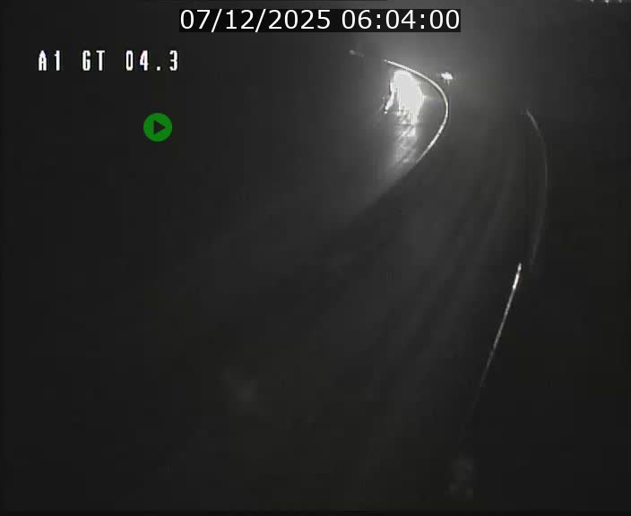 <h2>Traffic live webcam Luxembourg Itzig - A1 direction Sandweiler - BK 4.3</h2>