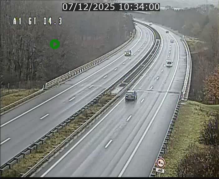 <h2>Traffic live webcam Luxembourg Itzig - A1 direction Sandweiler - BK 4.3</h2>