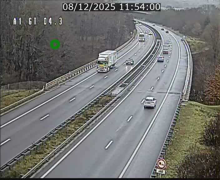 <h2>Traffic live webcam Luxembourg Itzig - A1 direction Sandweiler - BK 4.3</h2>
