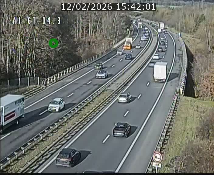 <h2>Traffic live webcam Luxembourg Itzig - A1 direction Sandweiler - BK 4.3</h2>