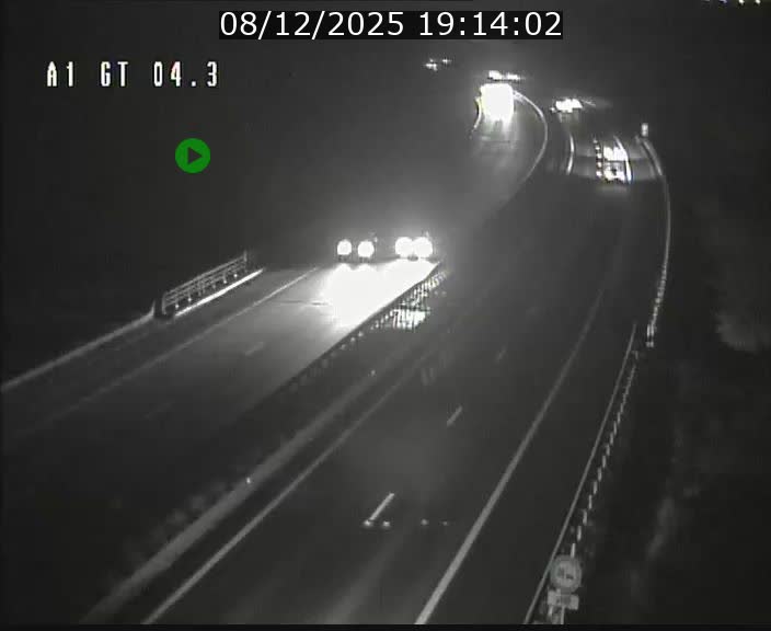 <h2>Traffic live webcam Luxembourg Itzig - A1 direction Sandweiler - BK 4.3</h2>