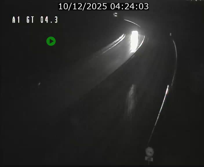 <h2>Traffic live webcam Luxembourg Itzig - A1 direction Sandweiler - BK 4.3</h2>