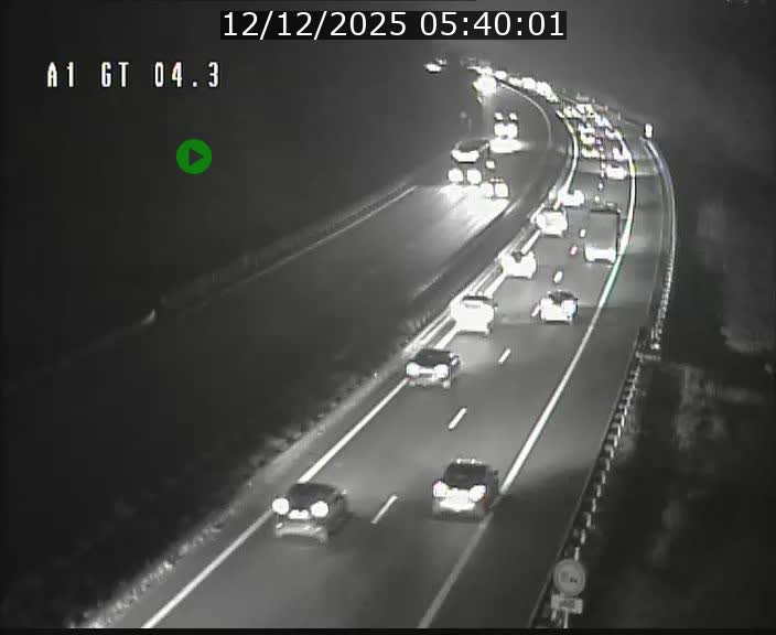 <h2>Traffic live webcam Luxembourg Itzig - A1 direction Sandweiler - BK 4.3</h2>