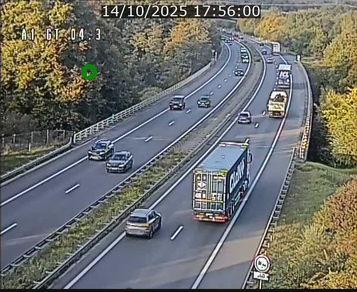 <h2>Traffic live webcam Luxembourg Itzig - A1 direction Sandweiler - BK 4.3</h2>