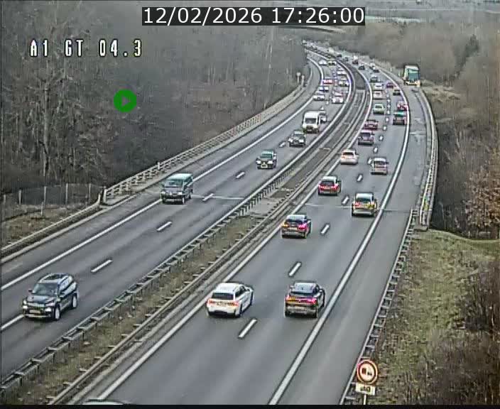 <h2>Traffic live webcam Luxembourg Itzig - A1 direction Sandweiler - BK 4.3</h2>