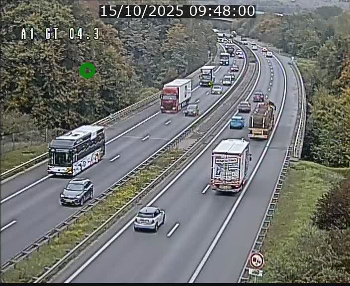 <h2>Traffic live webcam Luxembourg Itzig - A1 direction Sandweiler - BK 4.3</h2>