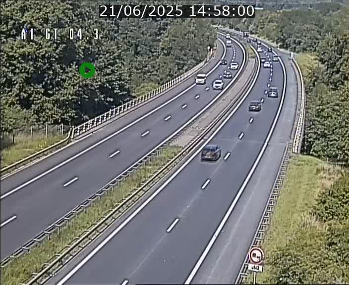 Traffic live webcam Luxembourg Itzig - A1 direction Sandweiler - BK 4.3
