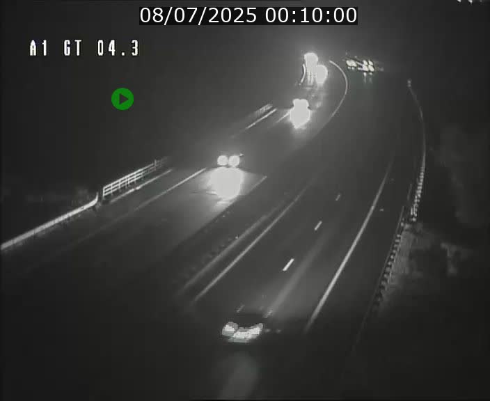 Traffic live webcam Luxembourg Itzig - A1 direction Sandweiler - BK 4.3