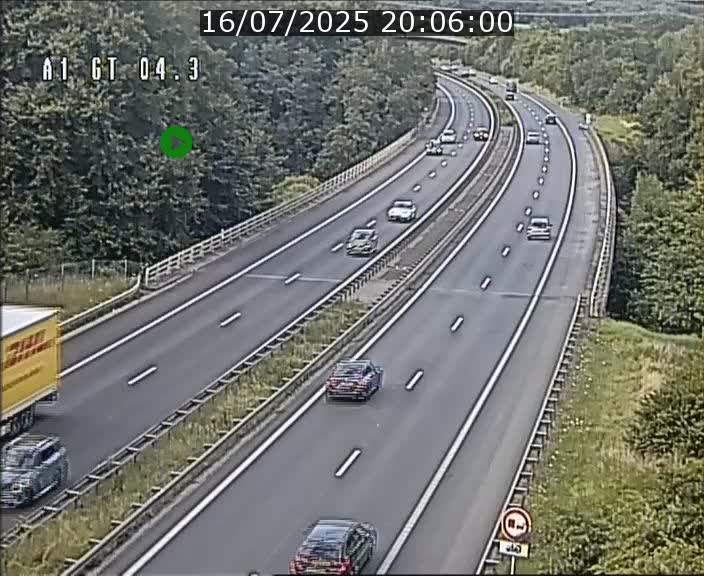 Traffic live webcam Luxembourg Itzig - A1 direction Sandweiler - BK 4.3