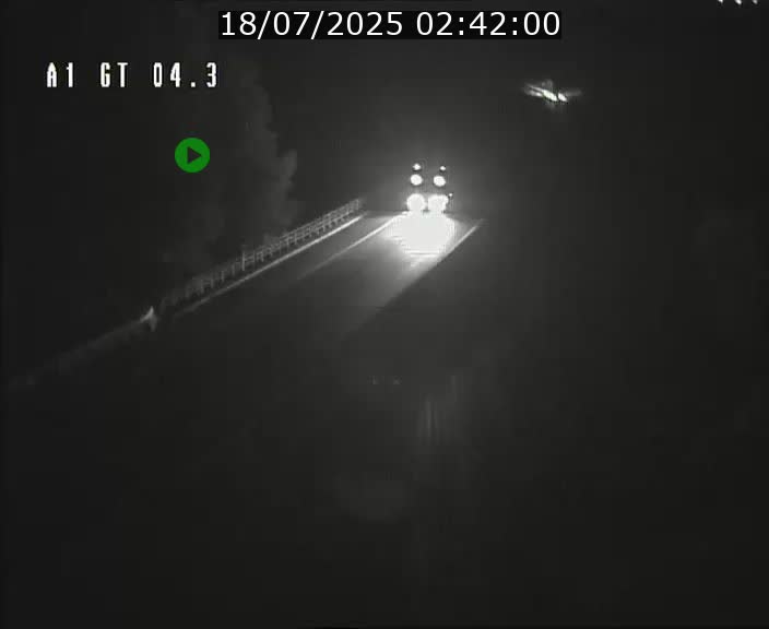 Traffic live webcam Luxembourg Itzig - A1 direction Sandweiler - BK 4.3