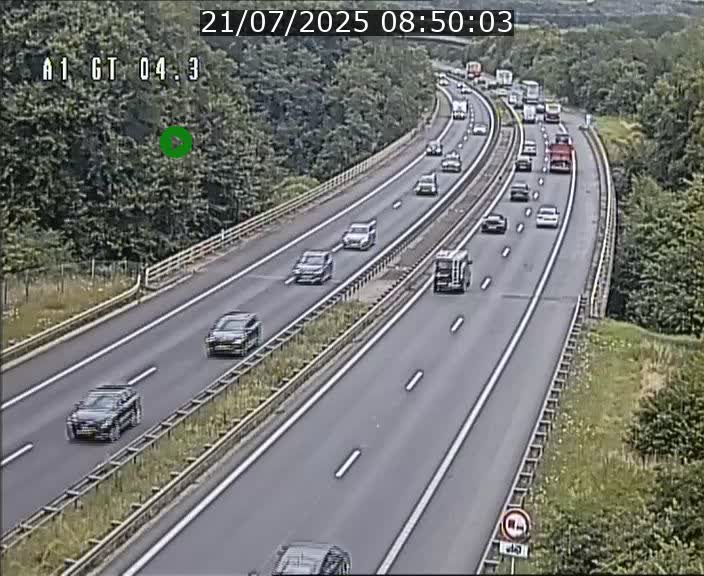 Traffic live webcam Luxembourg Itzig - A1 direction Sandweiler - BK 4.3