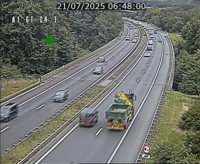 Traffic live webcam Luxembourg Itzig - A1 direction Sandweiler - BK 4.3