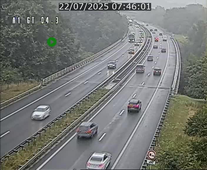 Traffic live webcam Luxembourg Itzig - A1 direction Sandweiler - BK 4.3