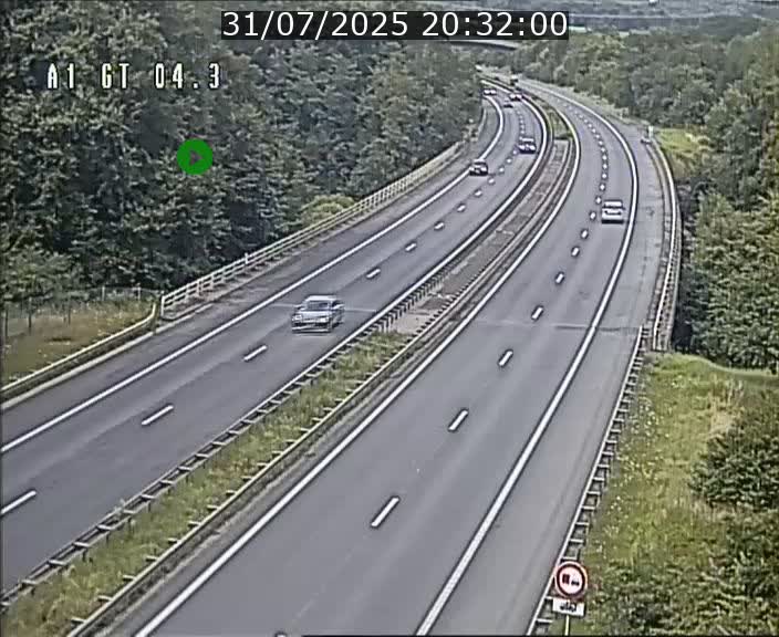 Traffic live webcam Luxembourg Itzig - A1 direction Sandweiler - BK 4.3