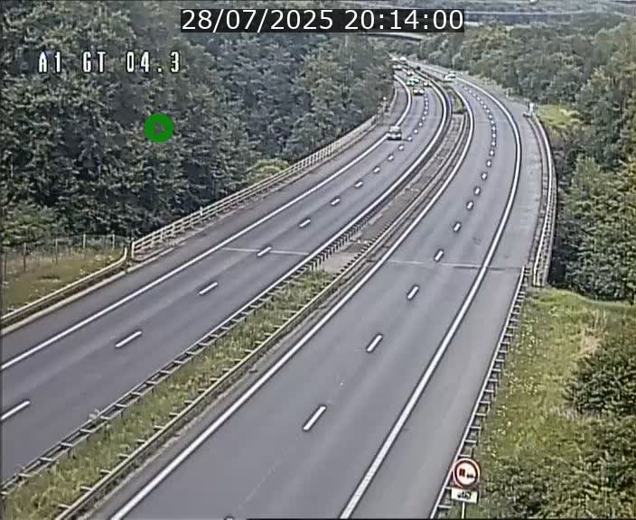 Traffic live webcam Luxembourg Itzig - A1 direction Sandweiler - BK 4.3