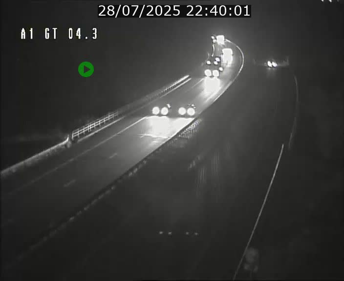 Traffic live webcam Luxembourg Itzig - A1 direction Sandweiler - BK 4.3