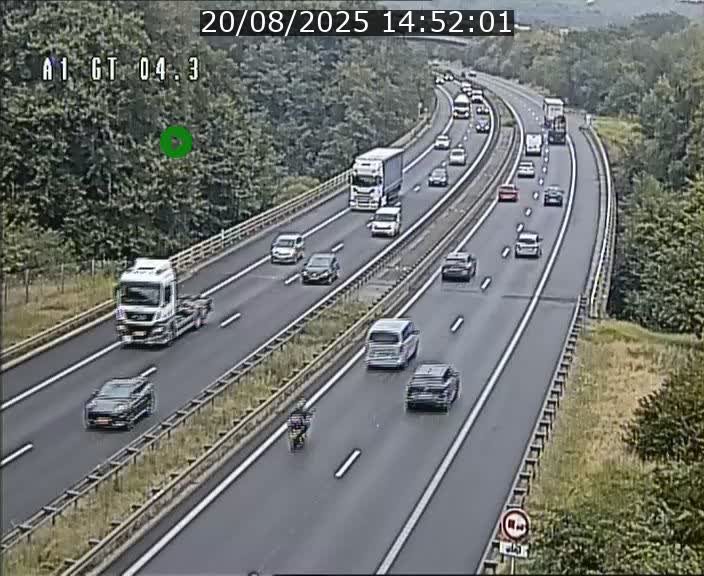 Traffic live webcam Luxembourg Itzig - A1 direction Sandweiler - BK 4.3