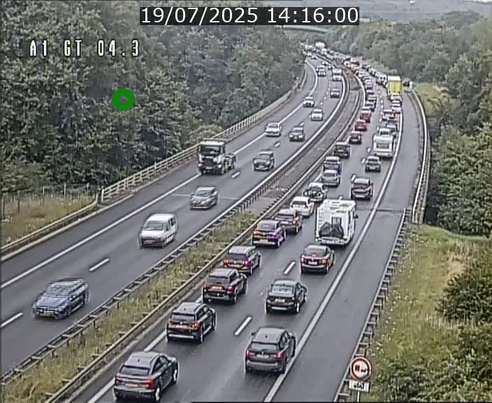 Traffic live webcam Luxembourg Itzig - A1 direction Sandweiler - BK 4.3