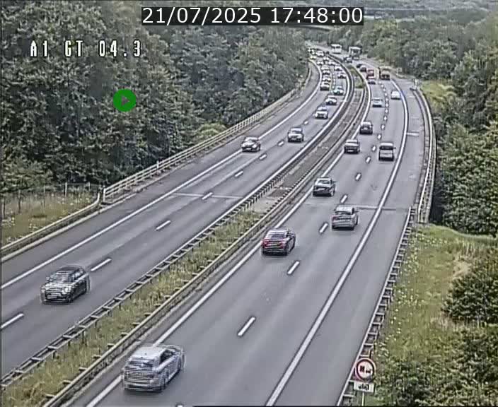 Traffic live webcam Luxembourg Itzig - A1 direction Sandweiler - BK 4.3