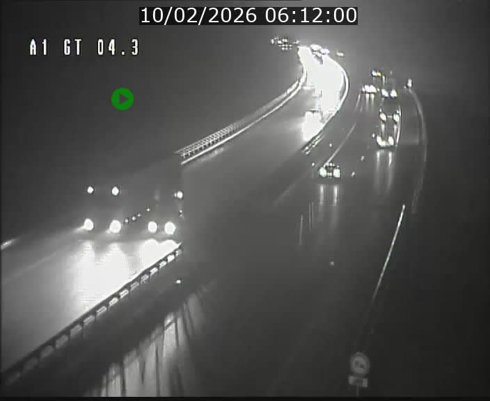 <h2>Traffic live webcam Luxembourg Itzig - A1 direction Sandweiler - BK 4.3</h2>