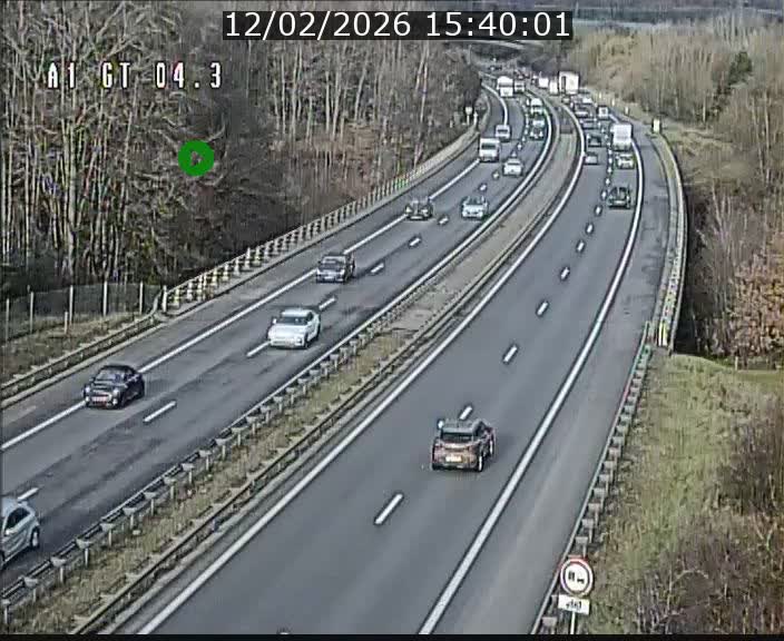 <h2>Traffic live webcam Luxembourg Itzig - A1 direction Sandweiler - BK 4.3</h2>