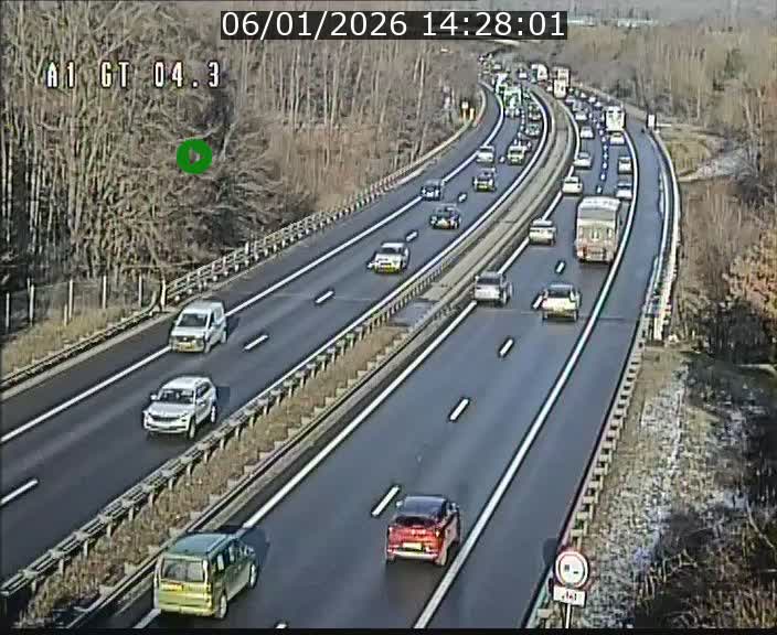 <h2>Traffic live webcam Luxembourg Itzig - A1 direction Sandweiler - BK 4.3</h2>