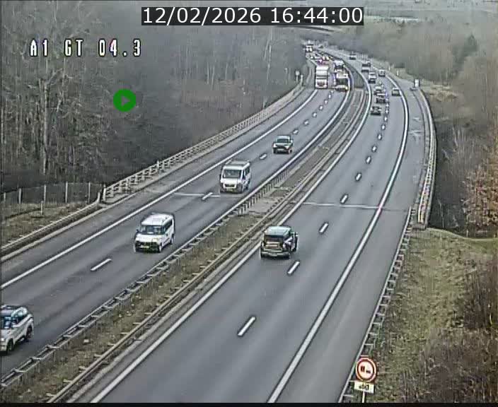 <h2>Traffic live webcam Luxembourg Itzig - A1 direction Sandweiler - BK 4.3</h2>