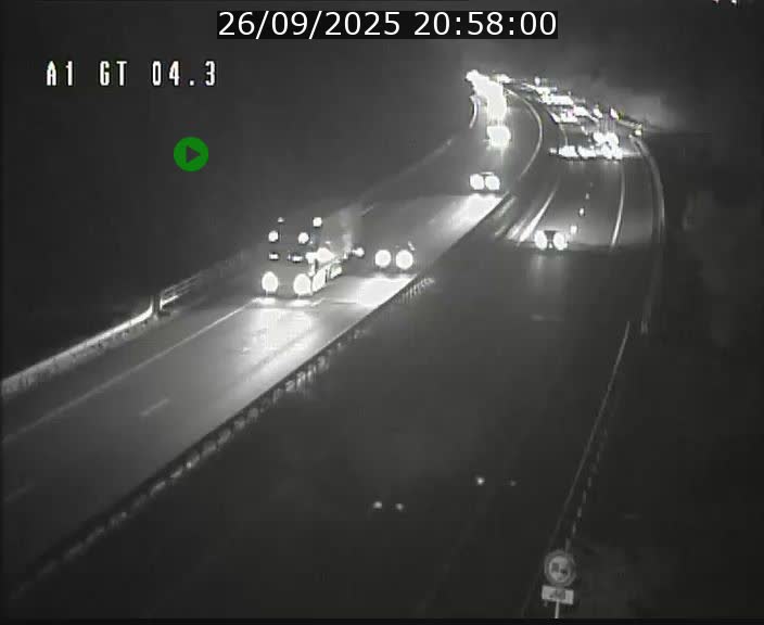 <h2>Traffic live webcam Luxembourg Itzig - A1 direction Sandweiler - BK 4.3</h2>
