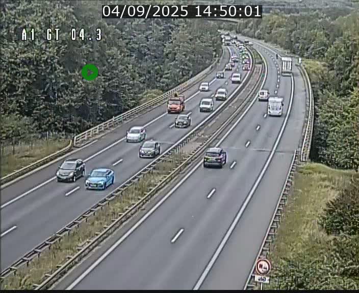 <h2>Traffic live webcam Luxembourg Itzig - A1 direction Sandweiler - BK 4.3</h2>