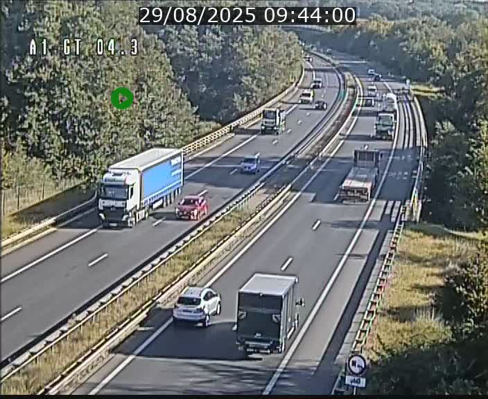 <h2>Traffic live webcam Luxembourg Itzig - A1 direction Sandweiler - BK 4.3</h2>