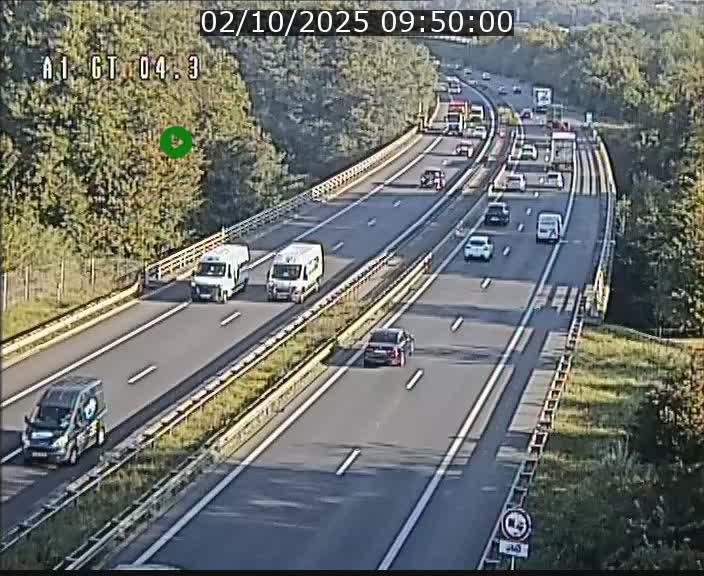 <h2>Traffic live webcam Luxembourg Itzig - A1 direction Sandweiler - BK 4.3</h2>