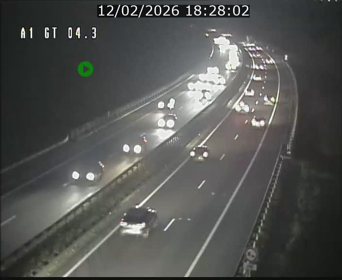 <h2>Traffic live webcam Luxembourg Itzig - A1 direction Sandweiler - BK 4.3</h2>