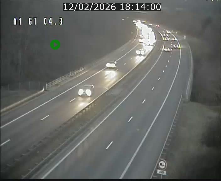 <h2>Traffic live webcam Luxembourg Itzig - A1 direction Sandweiler - BK 4.3</h2>