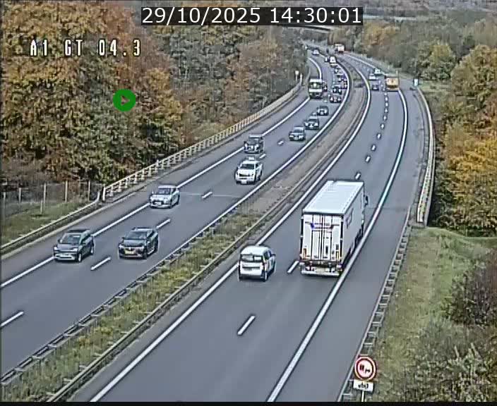<h2>Traffic live webcam Luxembourg Itzig - A1 direction Sandweiler - BK 4.3</h2>